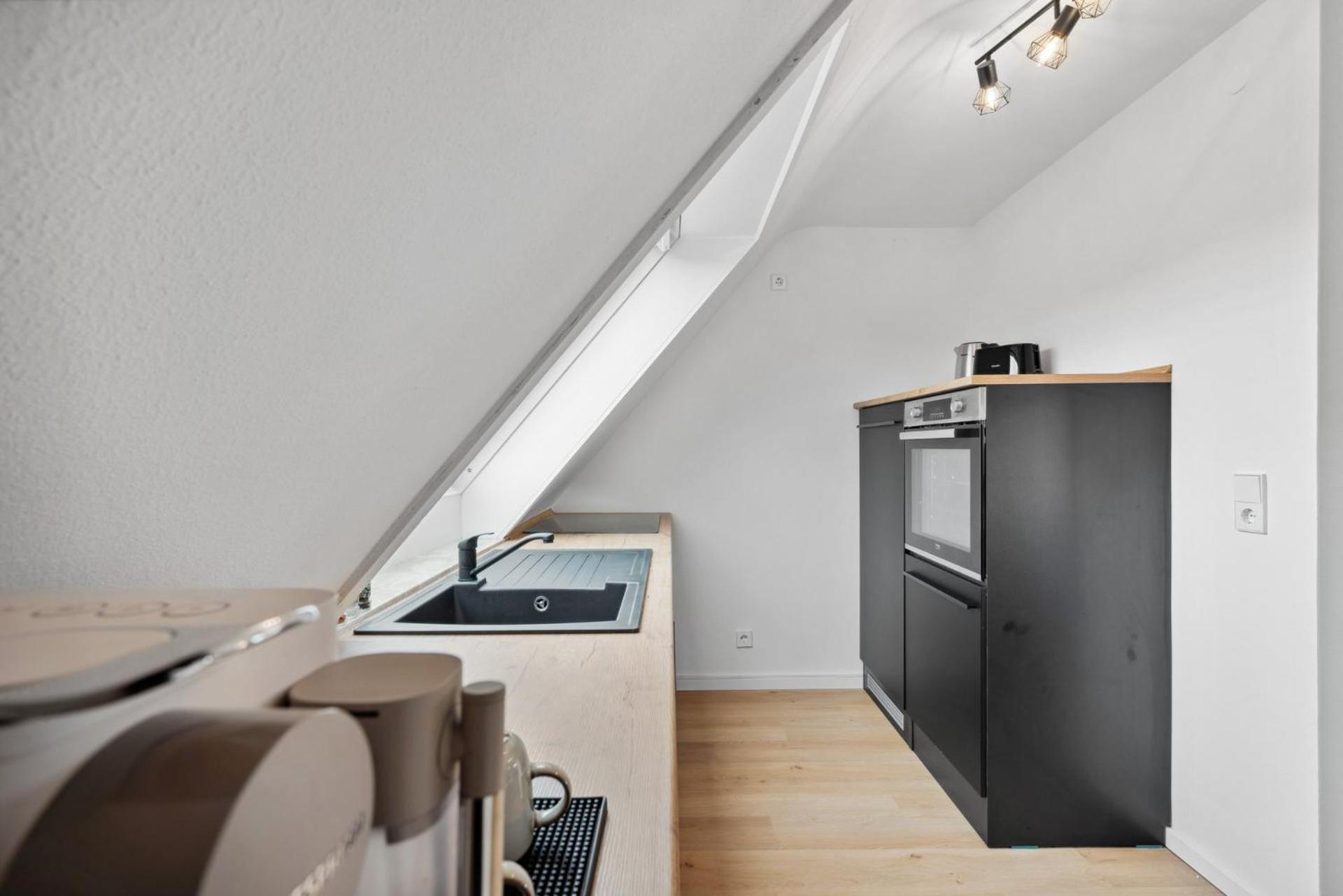 Malu Rooms - Top Lage, Kostenloser Parkplatz, Klima, Netflix, 24H Checkin ลุดวิกสบูร์ก ภายนอก รูปภาพ